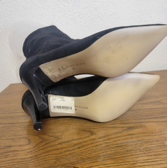 #13 Anne Klein AK Black Pointy Toe Ankle Boot with Stiletto Heel 8.5M - Picture 9 of 14